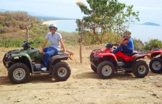Paseos por la playa en ATV
